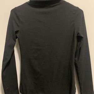 Solid Turtle neck slim fit bodysuit